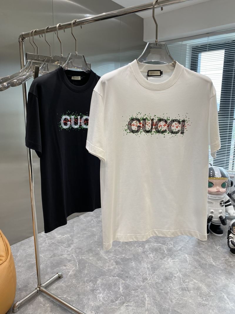 Gucci T-Shirts